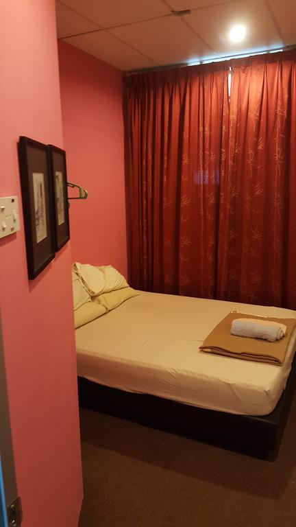 28 Bahari George Town Exterior foto