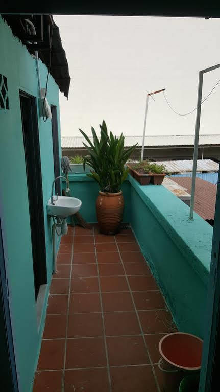 28 Bahari George Town Exterior foto